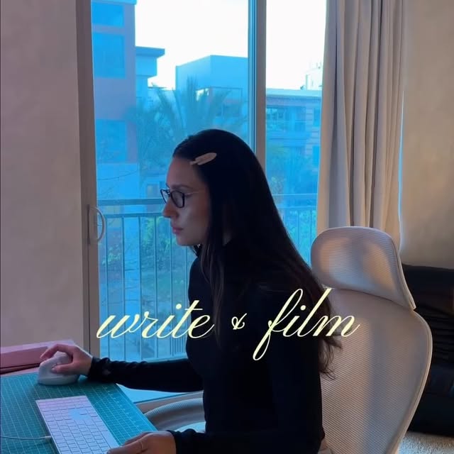 Comment “shotlist” if you want the template I use to shotlist my content for filming days 🧚🏼‍♀️ It’s free and it’s honestly the most organized way to track exactly what shots you need when you’re batch creating!