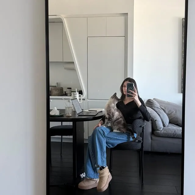 New recipe for success just dropped (it’s literally just audacity and visibility!!) 

#audacity #success #careeradvice #careertips