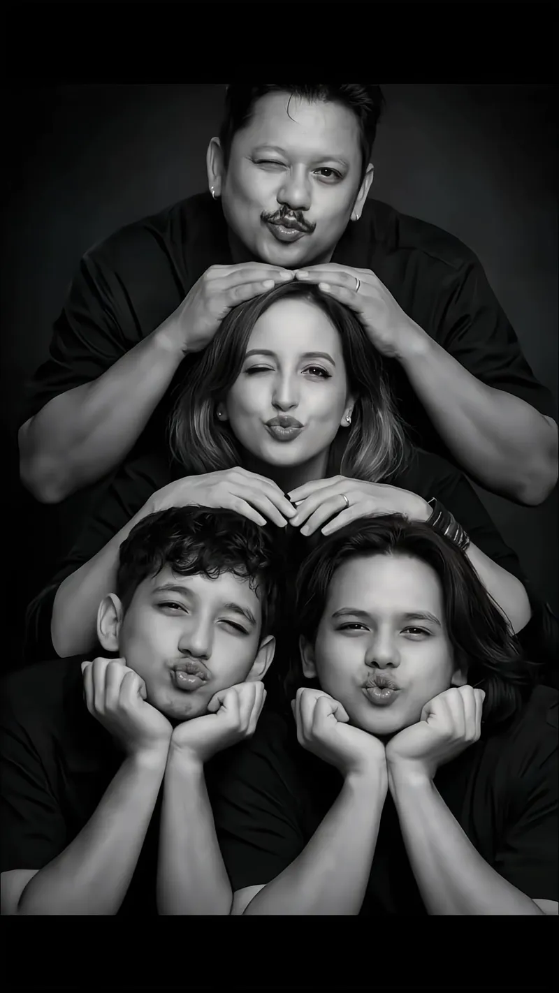 family of 3 portrait ai prompt gemini. how to create family photo ai. family portrait ai prompt. family portrait ai prompt 4 people. black and white couple portrait prompt. family portrait photography. black and white portrait lighting. photo editing app for portrait. how to create ai family portrait in capcut. how to make a photo tutorial. how to create ai family portrait. family picture prompt in gemini. family picture prompt in gemini 5 person. अहिहिले देखिखि तपाईंको परिरिवारको फोटो AI बाट स्टुडिडियो स्टाइलमा बनाउन सक्नुहुन्छ 🤩 कसरी गर्ने हो? साधारणै फोटो नै लिलिएर, Gemini वा ChatGPT मा सही प्राम्प्टम्प्ट एक पेस्ट मात्रै हो ✨ कालो र सेतो लुकको प्रोफेसनल पोर्ट्रेट, आफ्नो परिवारको लागिगि यतिति सुन्दर हुन सक्छ किकि हेर्दैैै हार्नुहोस् 🖤 Hypic मा थप एडिडिट गरेर TikTok मा शेयर गर्नुहोस्, आफ्नो सफाइ फोलोवरहरू पनिनि हेर्नुहोस् 📸❤️ आजै नै आफ्नो परिरिवारको नयाँ लुक सुरु गर्नुहोस्! gemini मा ३ जना परिरिवारको लागि ai पोर्ट्रेट प्रॉम्प्टम्प्ट ४ जना परिरिवारको ai पोर्ट्रेट प्रॉम्प्टम्प्ट ai परिरिवारको फोटो कसरी बनाउने hypic मा ai परिरिवार पोर्ट्रेट कसरी बनाउने धेरै मायालु "स्ट्यास्ट्याक्डक्ड लभ" परिरिवार फोटो टेम्पलेट! एक टपमा तीन पुस्ताको मजाकिकिया मुखहरू क्याप्चर गर। कालो-सेतो फिल्टरले सनातन आकर्षण दिदिन्छ, सबै परिरिवारको सजावटमा फिफिट हुन्छ। मीठा क्षणहरूलाई सोशलमा भाइरल हुने योग्य स्मृतितिहरूमा बदल। Adorable "Stacked Love" family portrait template! Capture the playful pout of three generations in one tap. The black-and-white filter adds timeless charm, fitting all family setups. Turn sweet moments into viral-worthy memories! අති ආදරණීය «ස්ටැස්ටැක් ලව්» පවුල් පෝර්ට්රේර්ට්රේර්ට්රේට් ටෙම්ප්ලේම්ප්ලේම්ප්ලේටය! තුන් පරම පොකලෙලෙනිය්ගේය්ගේ සෙසෙල්ලල්ලම් පවුල් එක පහරකින් පකරකින්. කලු-සුදු පෙරහනක් නිතය කැපක් එකතු කරයි, සියලුම පවුල් සැකසුම් සඳහා සුදුසු. මිහිරි කණගාටුයන් වයිරල් වර්තර්තමානයක් බවට පරිවර්තර්තනය කරන්නන්න! Templat potret keluarga "Stacked Love" yang comel! Tangkap aksi mencium gebu yang lucu bagi tiga generasi dengan satu sentuhan. Penapis hitam putih menambahkan daya tarik abadi, sesuai untuk semua susunan keluarga. Jadikan momen manis menjadi kenangan yang viral! மிகவும் அன்புன்புள்ளள்ள «ஸ்டாஸ்டாக்கக்கட் லவ்» குடும்பம்ப போர்ட்ரெர்ட்ரெர்ட்ரெட் டெம்ப்ளேம்ப்ளேம்ப்ளேம்ப்ளேட்! மூன்றுன்று தலைமுறைகளின் விளையாட்டுட்டு பவுட்டைட்டை ஒரு தடத்தித்தில் பிடிக்கக்கவும். கருப்புப்பு-வெள்ளைள்ளை ஃபில்டல்டர் நிரந்தந்தர சக்திக்தியை சேர்க்கிர்க்கிர்க்கிறது, அனைனைத்துத்து குடும்பம்ப அமைப்புப்புகளுக்குக்கும் பொருத்தத்தமானது. இனிமையான தருணங்கங்களை வைரலாக மாற்றற்றவும்! #prompt #familyphoto #hypic #hypiccreator #Godpic @hypic_global