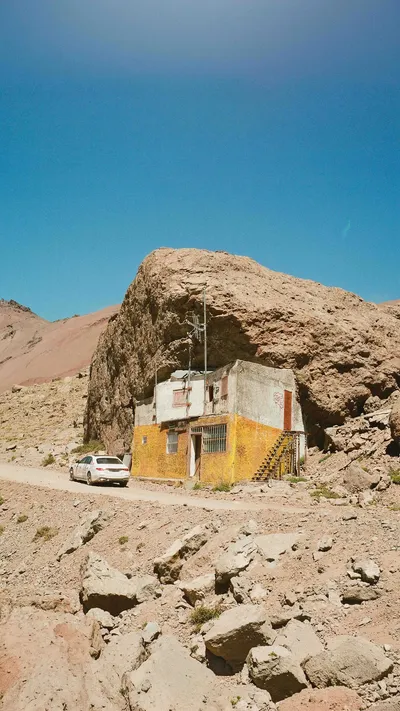 When a cross-continent road trip meets a concept, the story writes itself. We took the @mercedesbenz S-Class across Brazil, Uruguay, Argentina, and over the Andes, documenting everything on film. No shortcuts, no do-overs, just moments as they came. Would absolutely do this again. #mercedesbenz #140years #ad