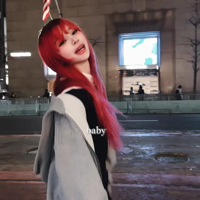 “Try to keep it open, baby
Try to let your walls come down” 🤍❤️‍🩹

百万运镜 @alice.l_f @li_llvision 

#blackpink #blackpinkgo #rosé #openhearts #healing